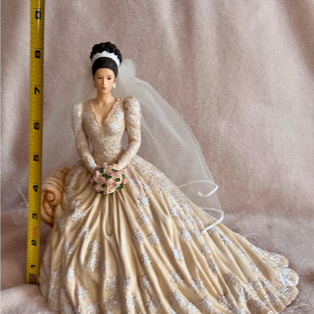 Graceful Bride Figurine music box from The San Francisco Music Box Company